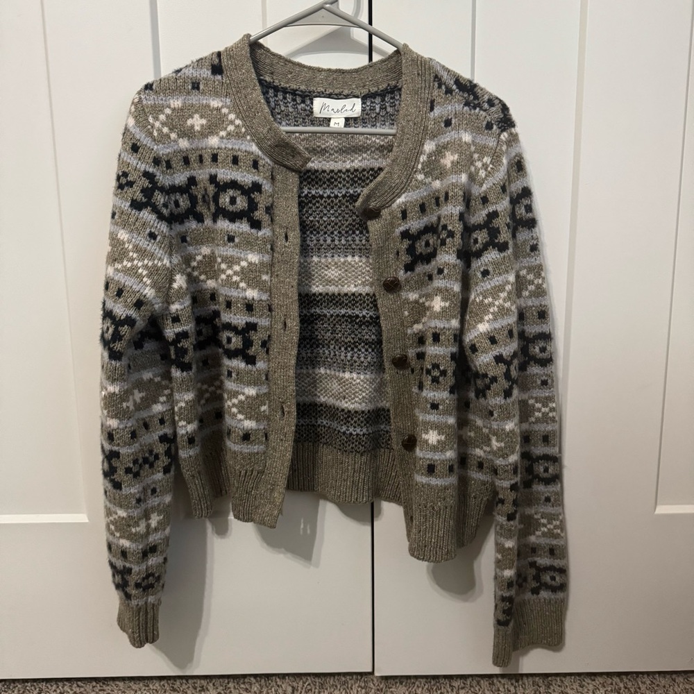 patterned knit cardigan